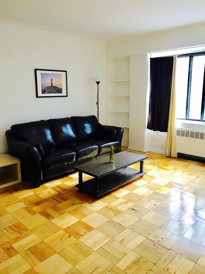 Stylish Montreal Apartment: Comfortable Stay In The Golden Square Mile Exterior photo